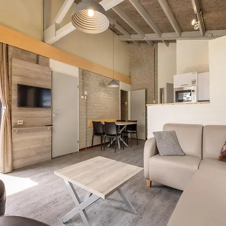 Holiday home Restyled With Dishwasher Near A Nature Reserve Weert